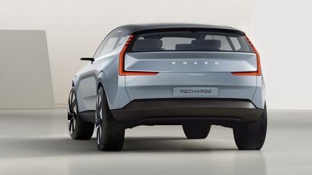 Volvo Concept Recharge: la próxima generación de coches eléctricos de Volvo tiene pantallas enormes, Android y se conecta al móvil 9 Volvo